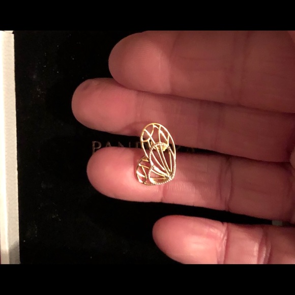 Openwork Butterflies Earrings - PANDORA SHINE™ - Picture 7 of 8